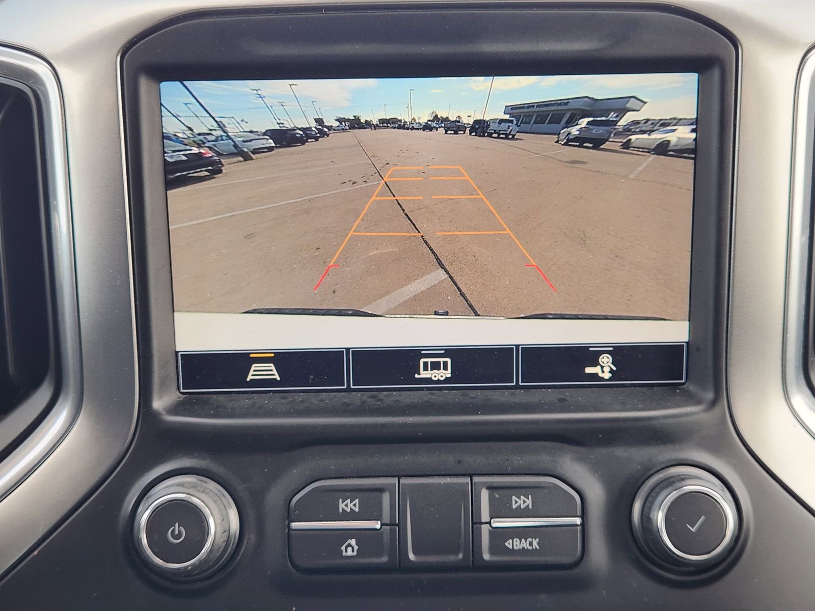 Used 2021 Chevrolet Silverado 1500 LT w/ Max Trailering Package image 18