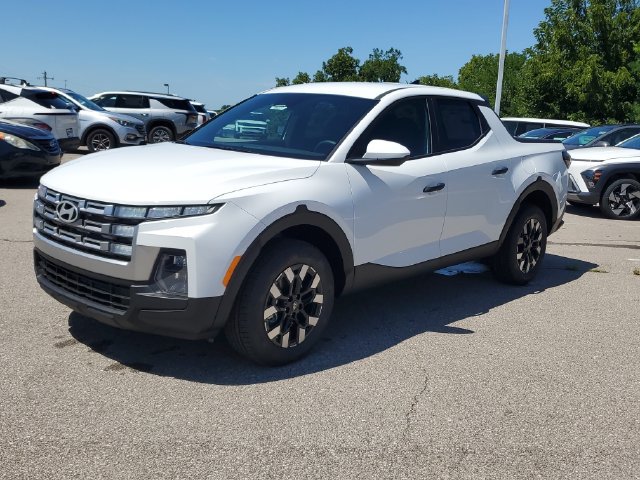 New 2027 Hyundai Santa Cruz SE AWD/4WD image 2
