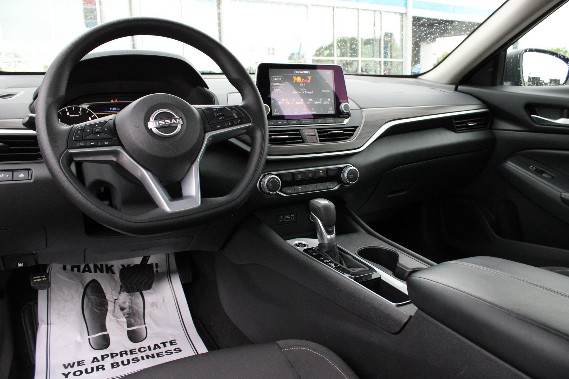 Used 2025 Nissan Altima 2.5 SV FWD image 20