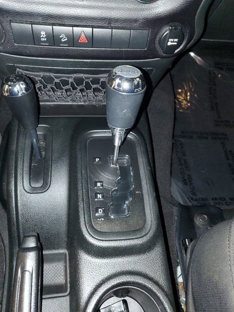 Used 2018 Jeep Wrangler Unlimited Sport S image 26