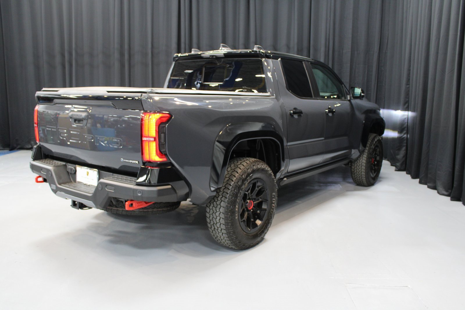 Used 2025 Toyota Tacoma TRD Pro image 7