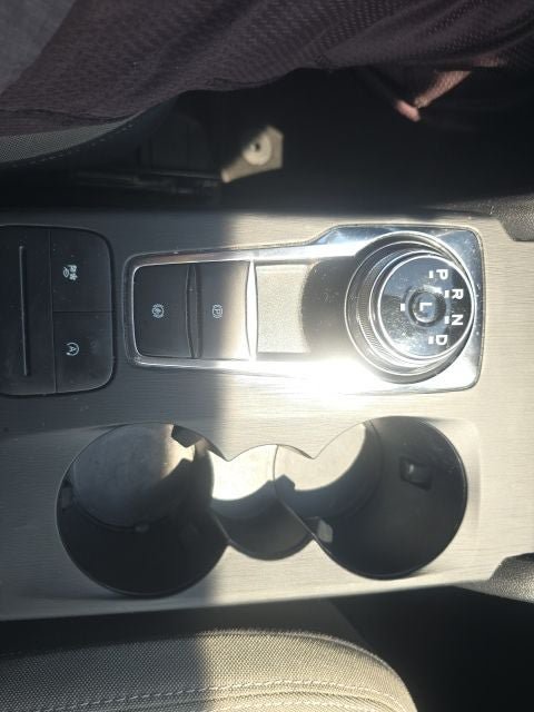 Used 2020 Ford Escape SE FWD image 20