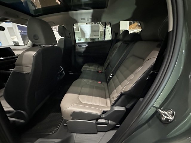 New 2026 Volkswagen Atlas SEL image 24