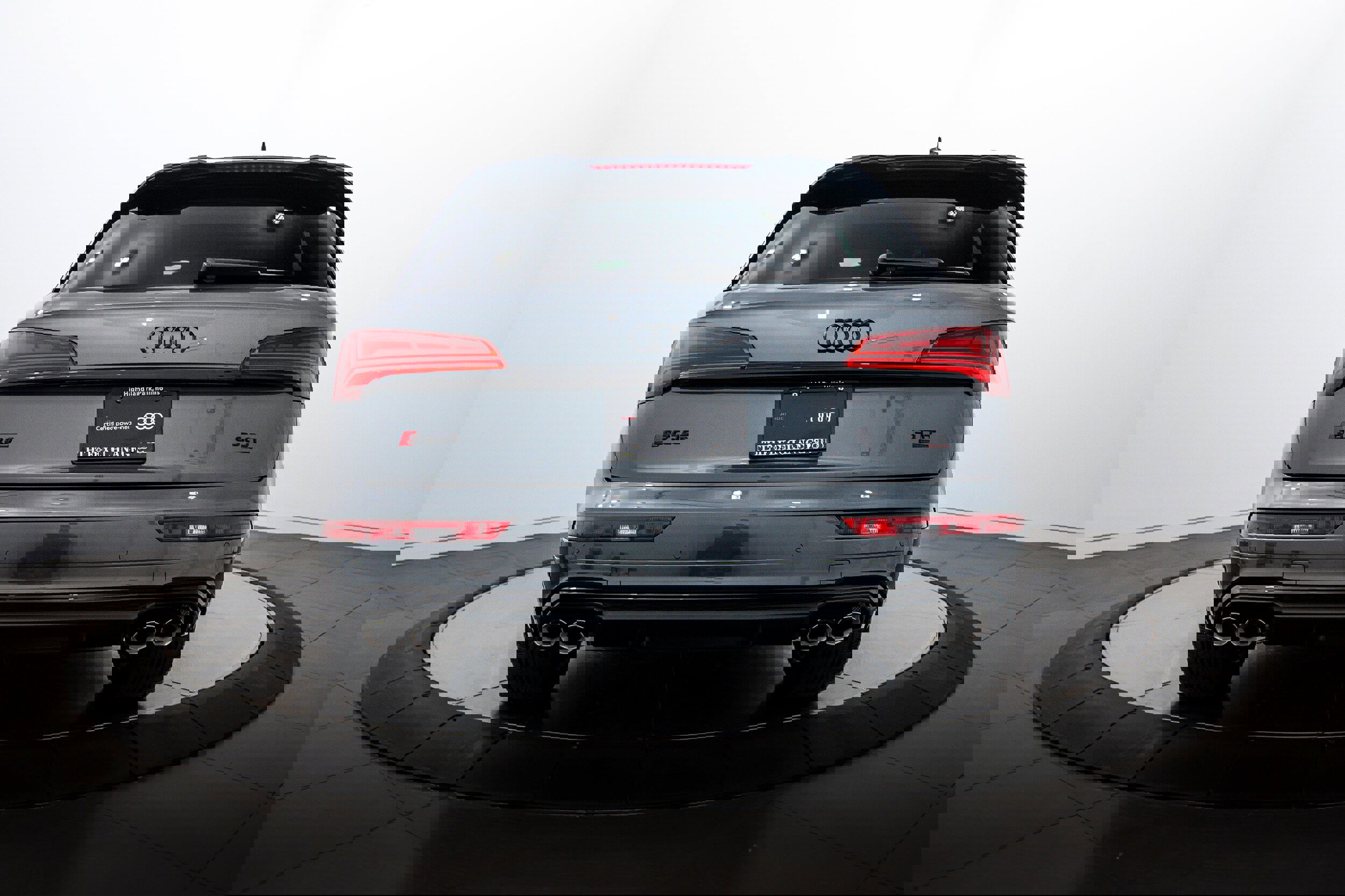 Certified 2022 Audi SQ5 Premium Plus image 8