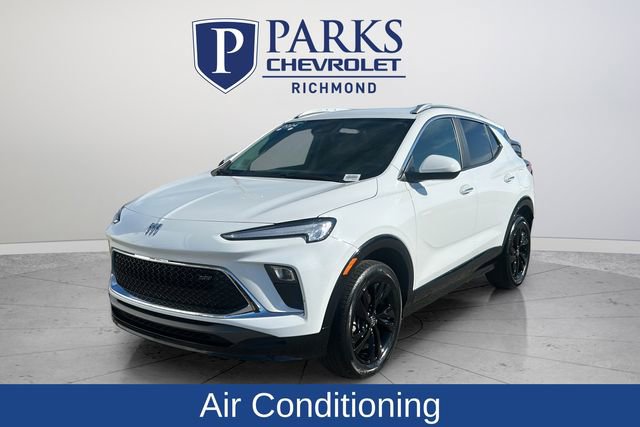 Certified 2024 Buick Encore GX Sport Touring image 3