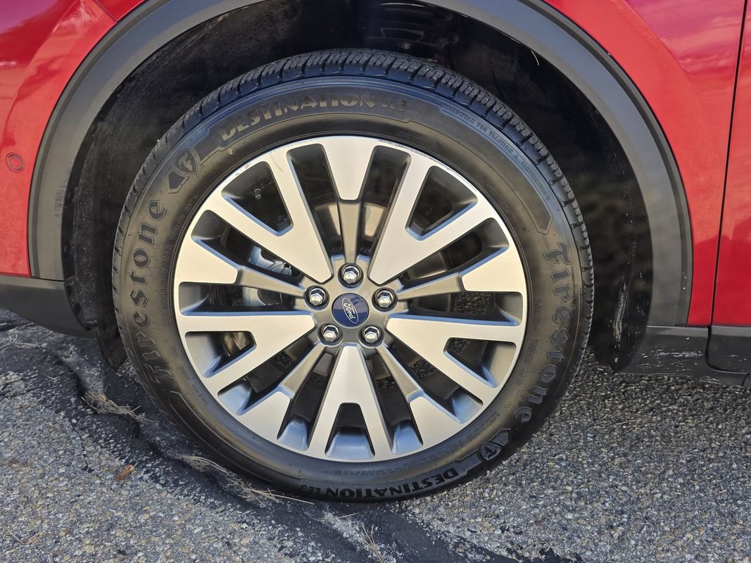 Used 2020 Ford Escape Titanium AWD/4WD image 40