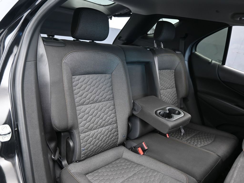 Used 2020 Chevrolet Equinox LT image 40