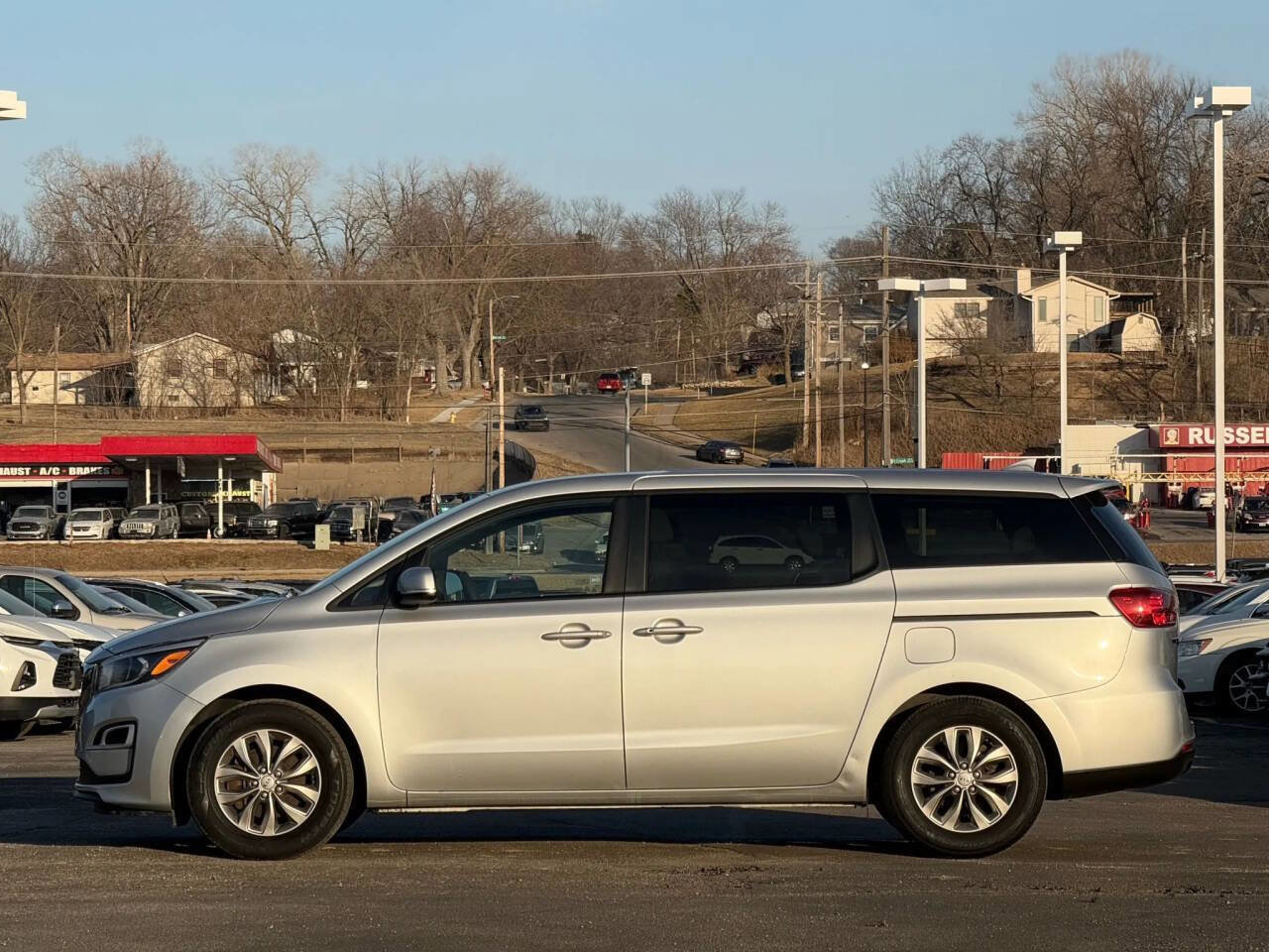 Used 2020 Kia Sedona LX FWD image 6