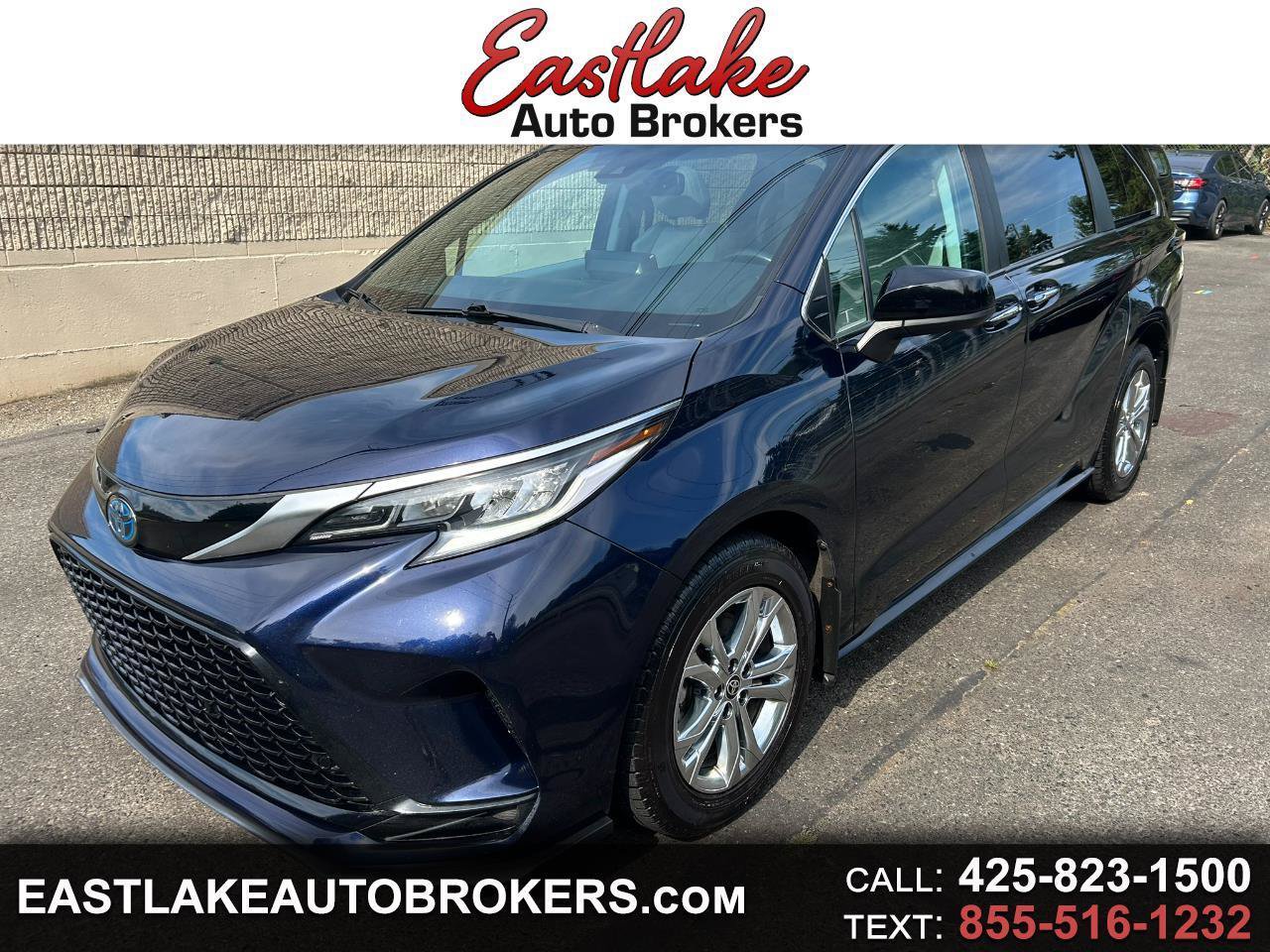 Used 2023 Toyota Sienna XSE