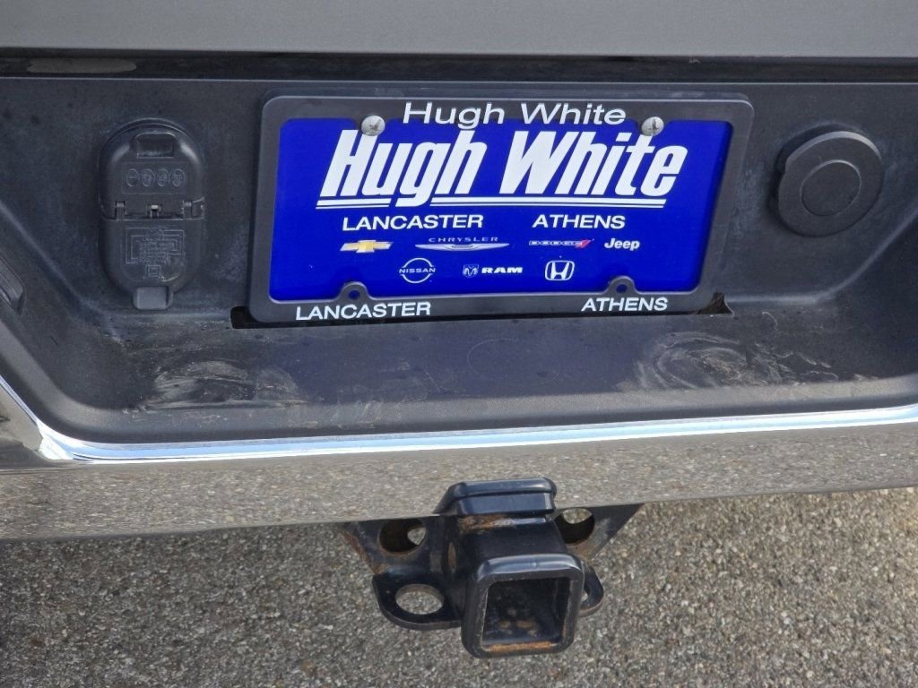 Used 2023 Chevrolet Silverado 1500 LT AWD/4WD image 23