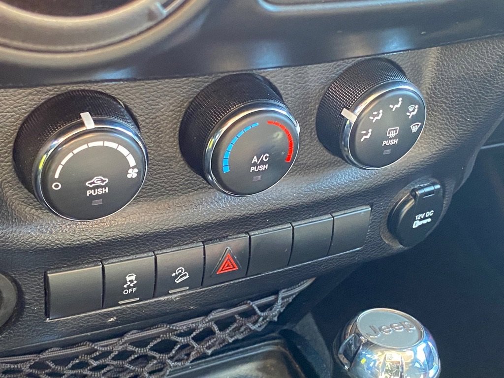 Used 2014 Jeep Wrangler Unlimited Sport w/ Quick Order Package 24S image 21