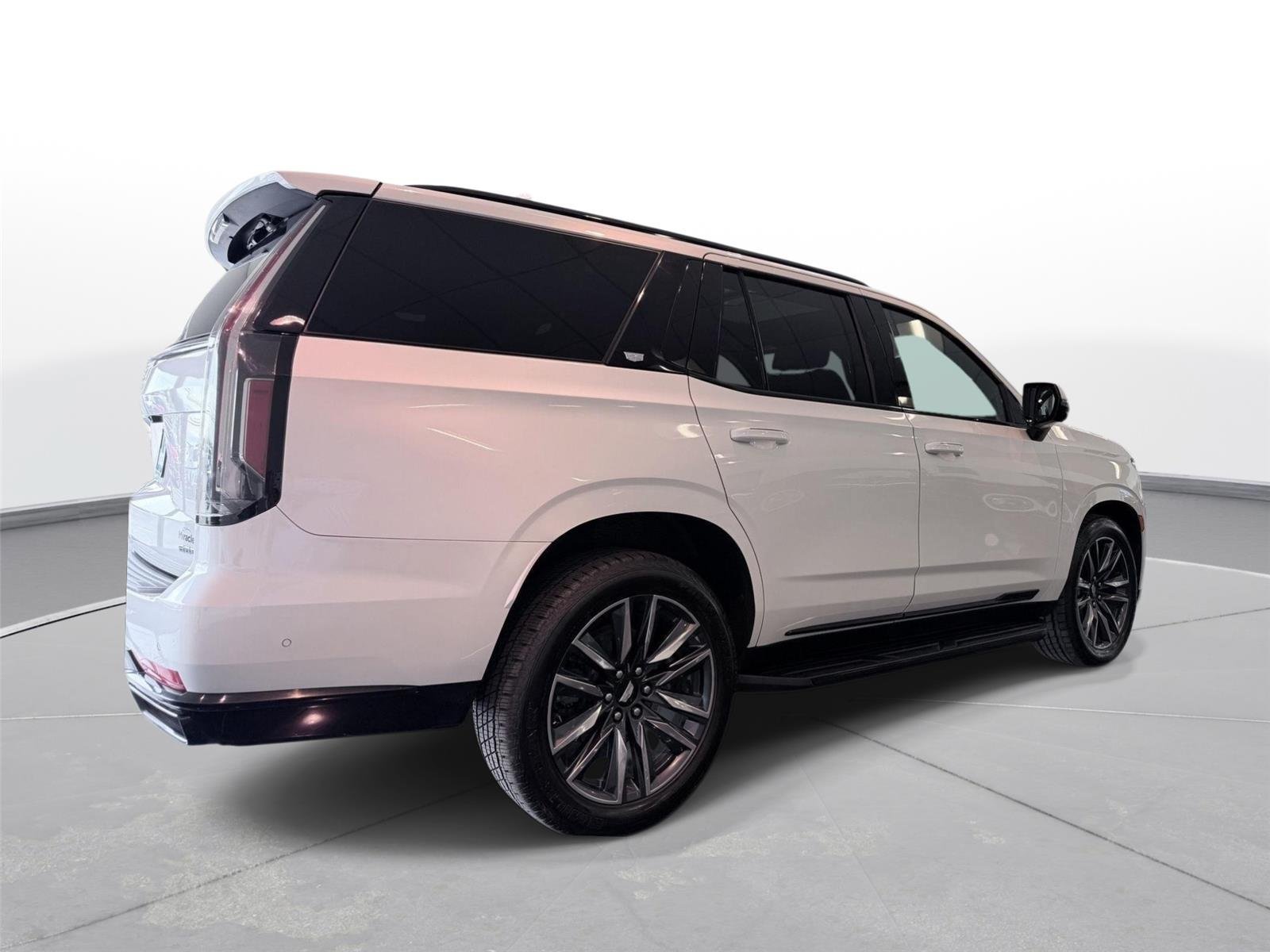 Used 2022 Cadillac Escalade Sport w/ Touring Package AWD/4WD image 13