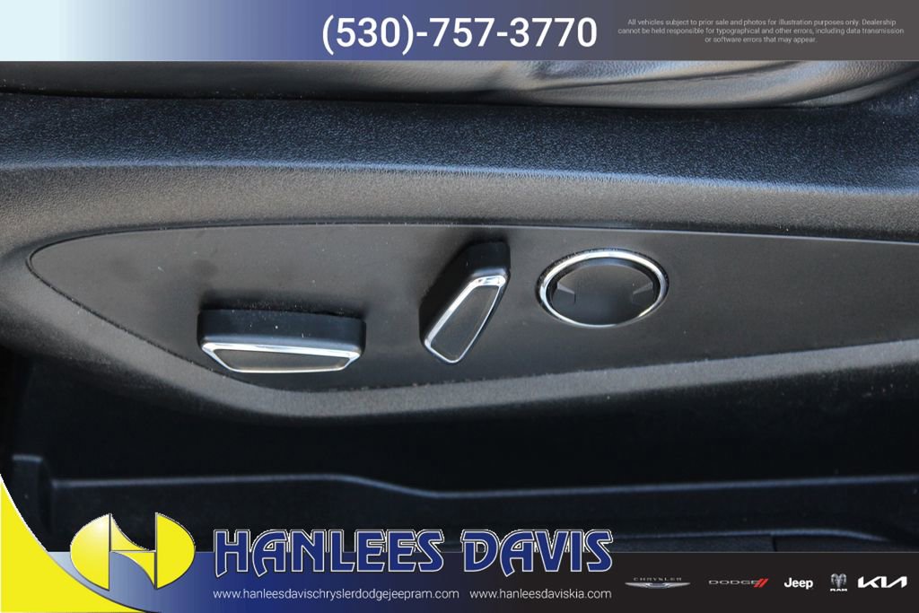 Used 2016 Lincoln MKC Select w/ Select Plus Package FWD image 14