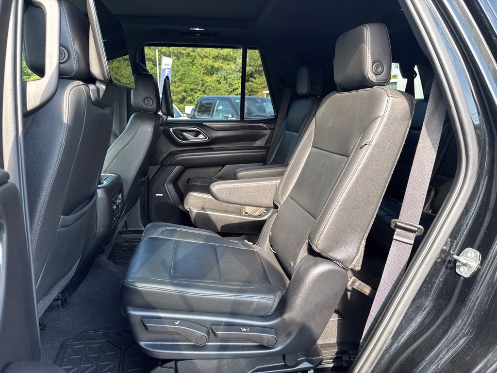 Used 2021 Chevrolet Tahoe Z71 w/ Rear Media and Nav Package AWD/4WD image 11