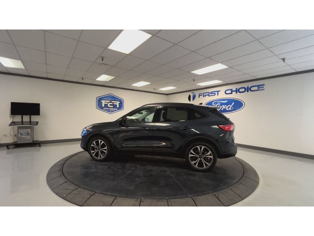 Used 2022 Ford Escape SEL w/ SEL Stealth AWD Package image 7
