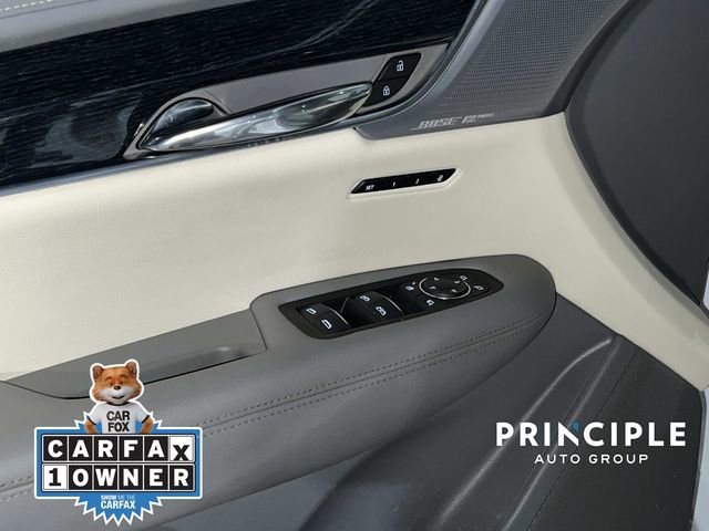 Used 2024 Cadillac XT6 Premium Luxury image 11