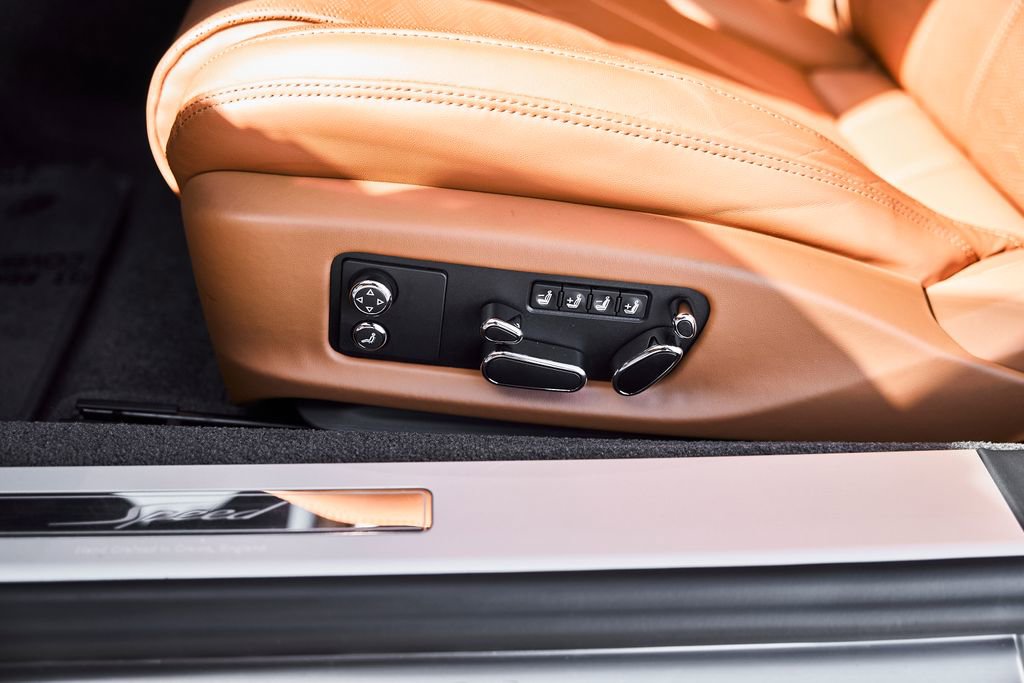 Used 2025 Bentley Continental GT Speed image 29