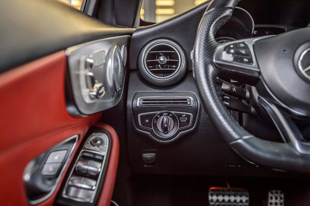 Used 2018 Mercedes-Benz C 300 Cabriolet image 33