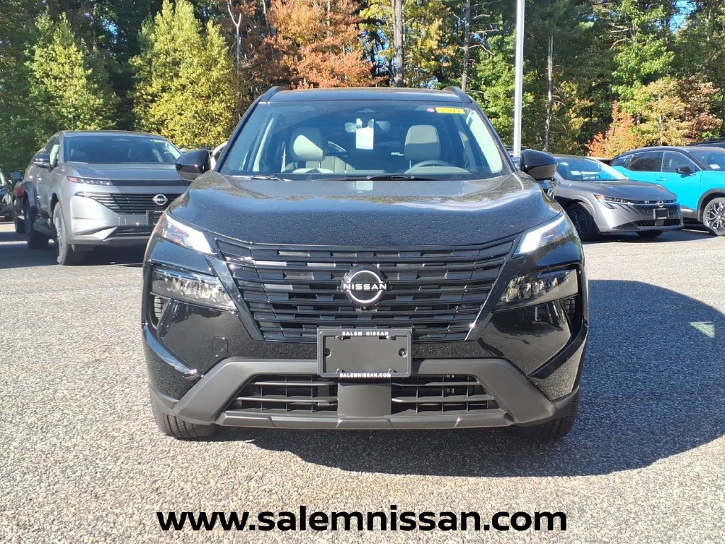 New 2027 Nissan Rogue SV AWD/4WD image 2