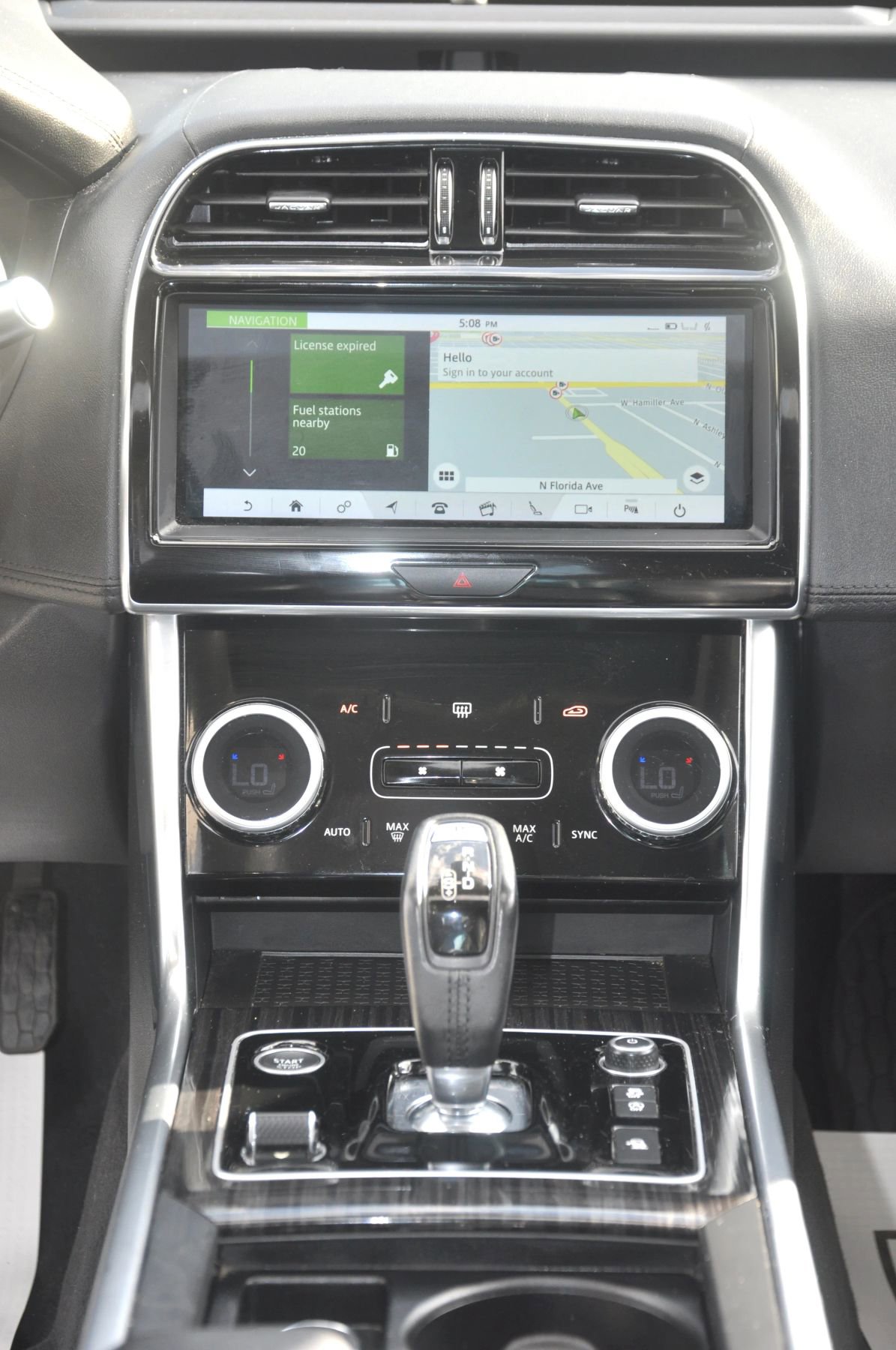 Used 2020 Jaguar XE S RWD image 35