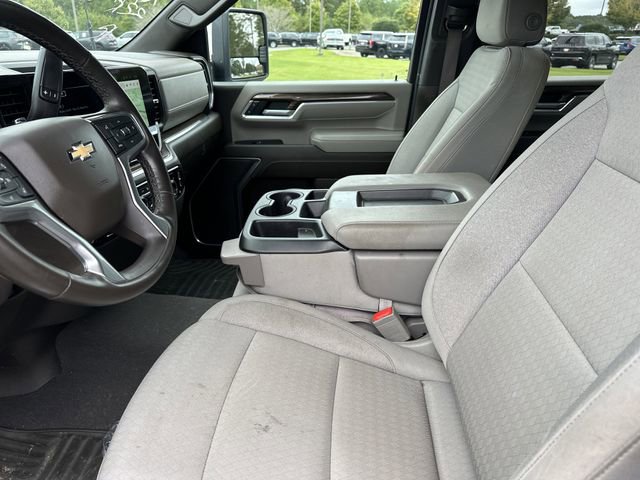 Used 2025 Chevrolet Silverado 2500 LT w/ Convenience Package AWD/4WD image 9