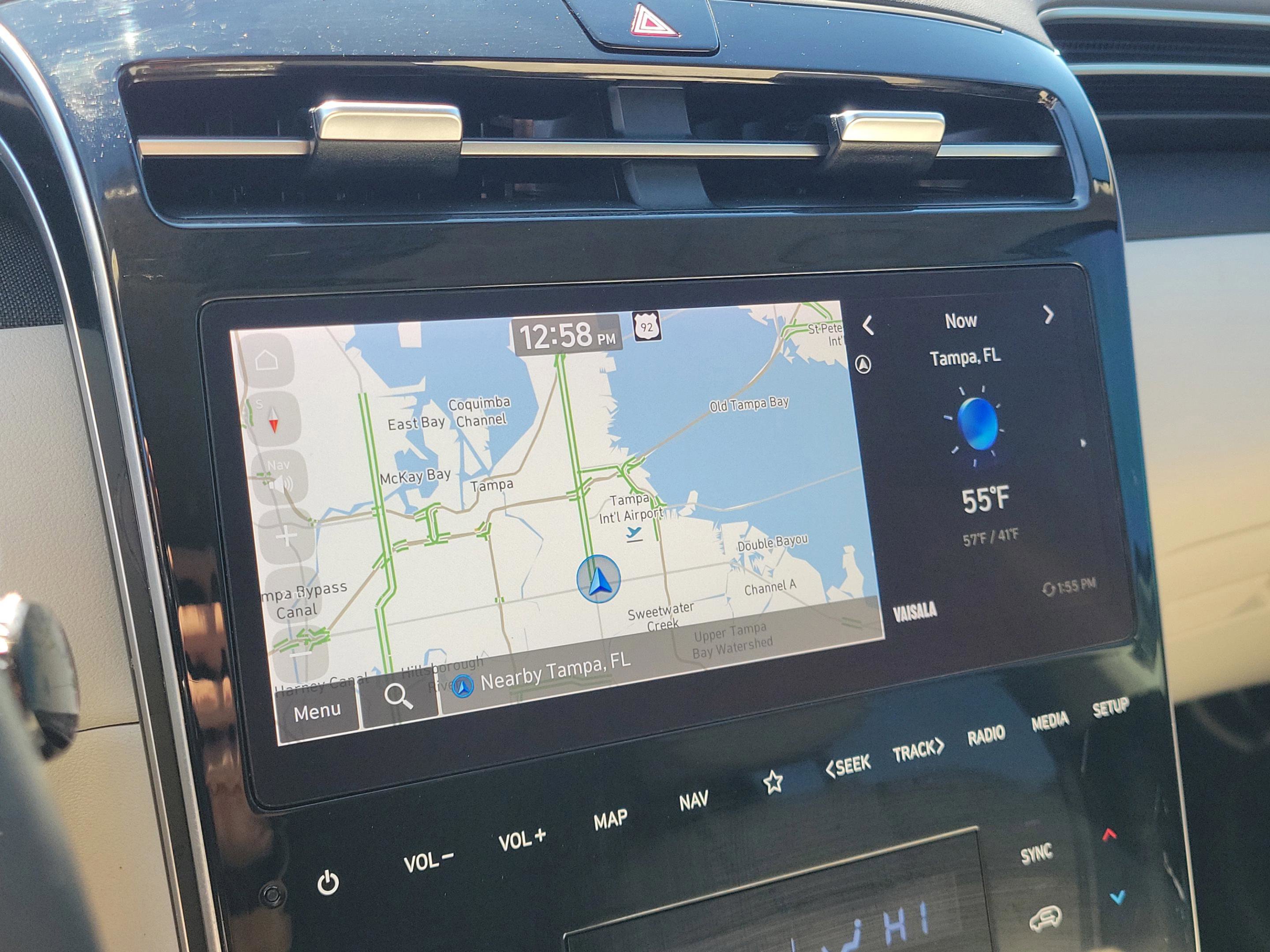 Certified 2024 Hyundai Tucson Limited image 11