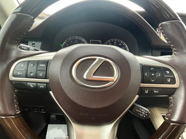 Used 2018 Lexus ES 350 w/ Luxury Package w/Wood Trim FWD image 13