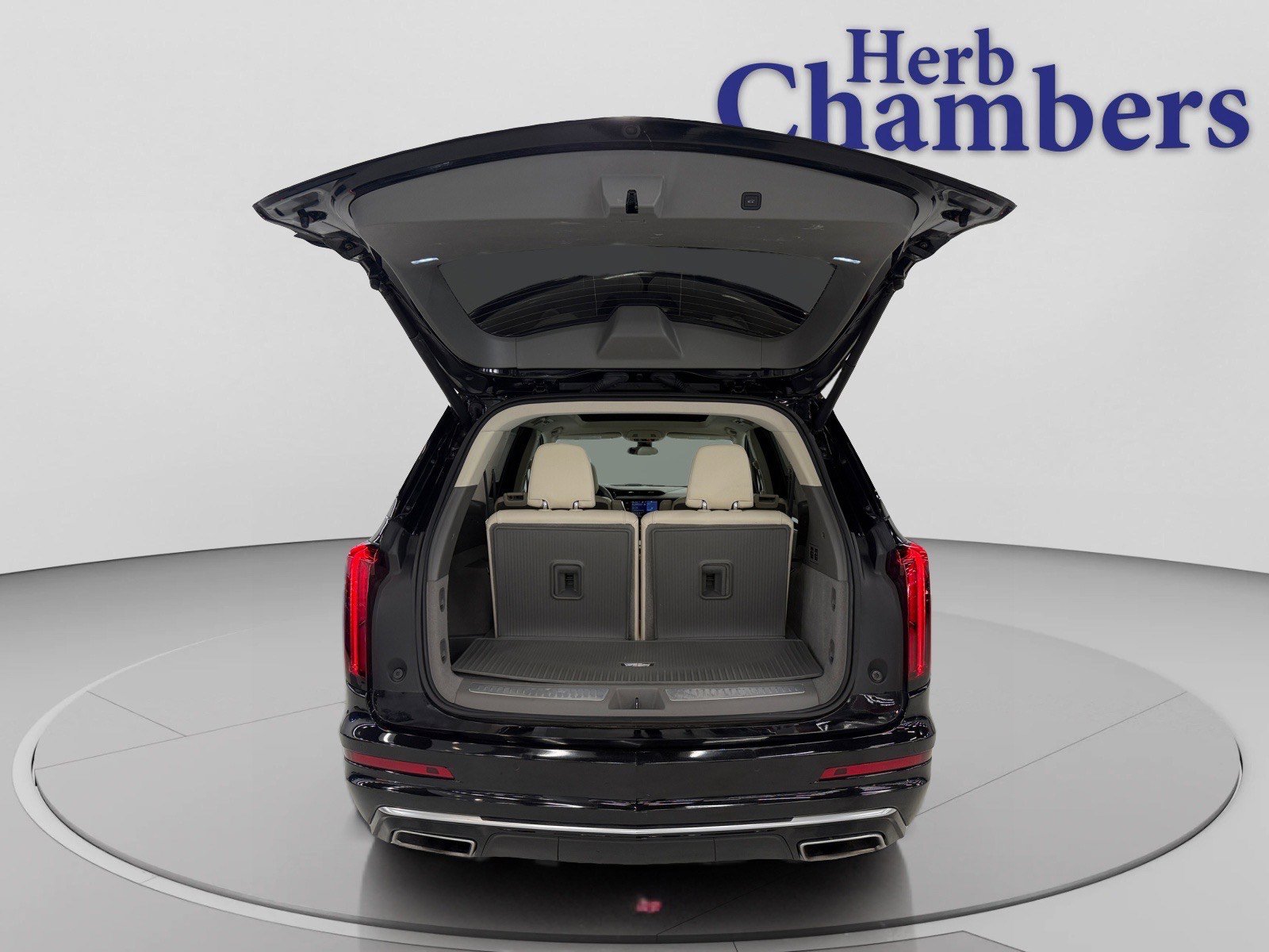 Certified 2024 Cadillac XT6 Premium Luxury w/ LPO, Floor Liner Package image 7