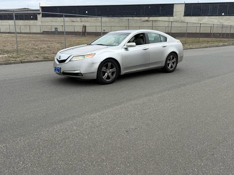 Used 2011 Acura TL w/ Technology Package image 1