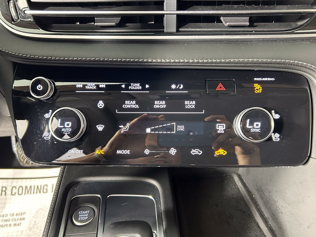 Used 2024 INFINITI QX60 Luxe AWD/4WD image 23