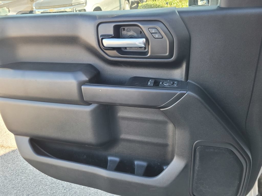 Used 2022 Chevrolet Silverado 2500 W/T w/ WT Convenience Package AWD/4WD image 23