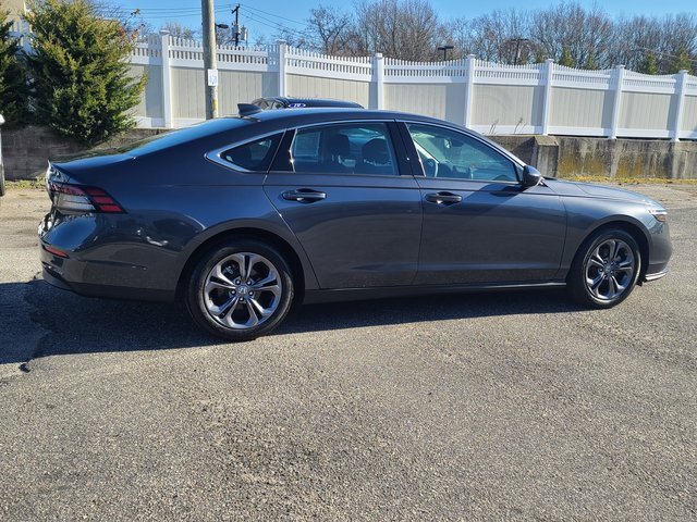 Certified 2023 Honda Accord EX image 5