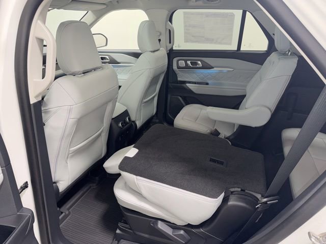 New 2026 Ford Explorer Platinum w/ LUX Leather Package image 38