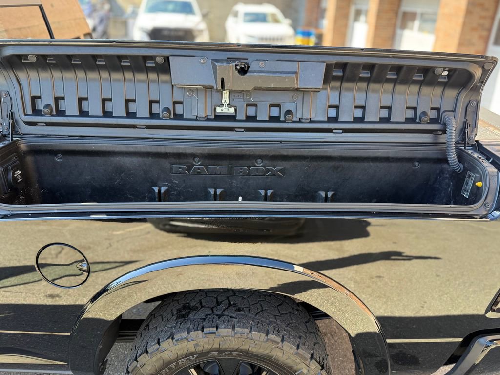 Used 2020 RAM 3500 Limited AWD/4WD image 32