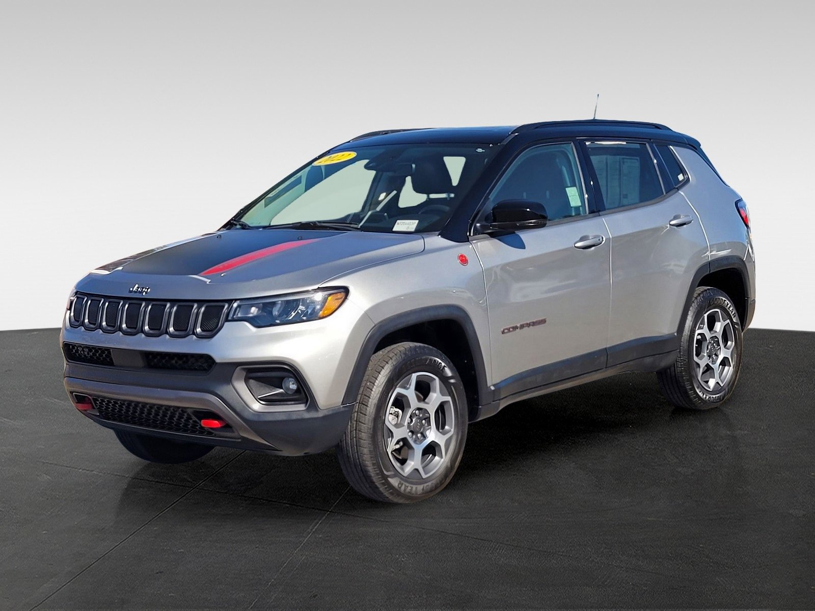 Used 2022 Jeep Compass Trailhawk w/ Sun and Sound Group image 8