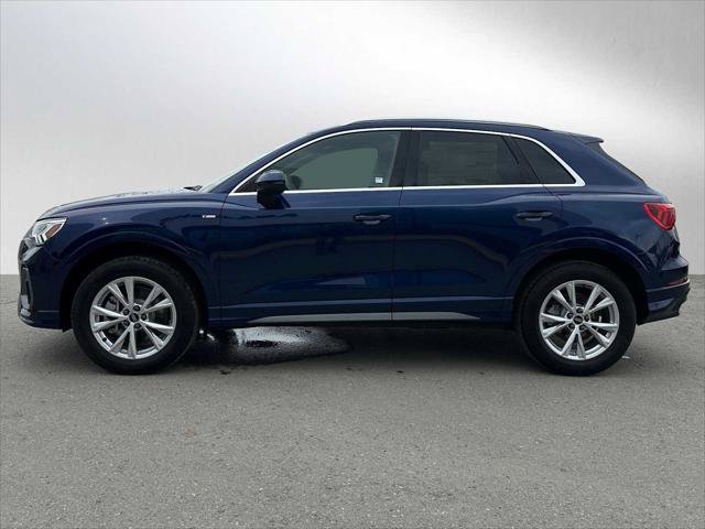 Used 2025 Audi Q3 2.0T Premium Plus w/ Premium Plus Package AWD/4WD image 2