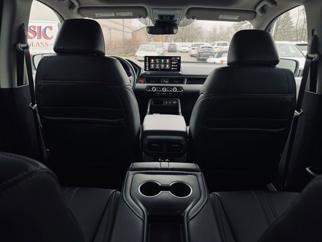 New 2026 Honda Pilot Touring image 26