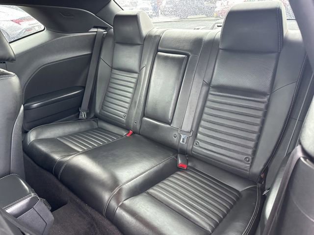 Used 2011 Dodge Challenger R/T image 16