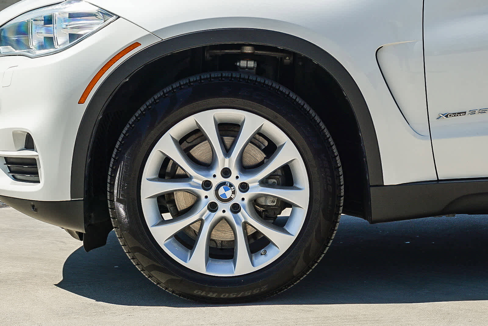 Used 2016 BMW X5 xDrive35i image 9