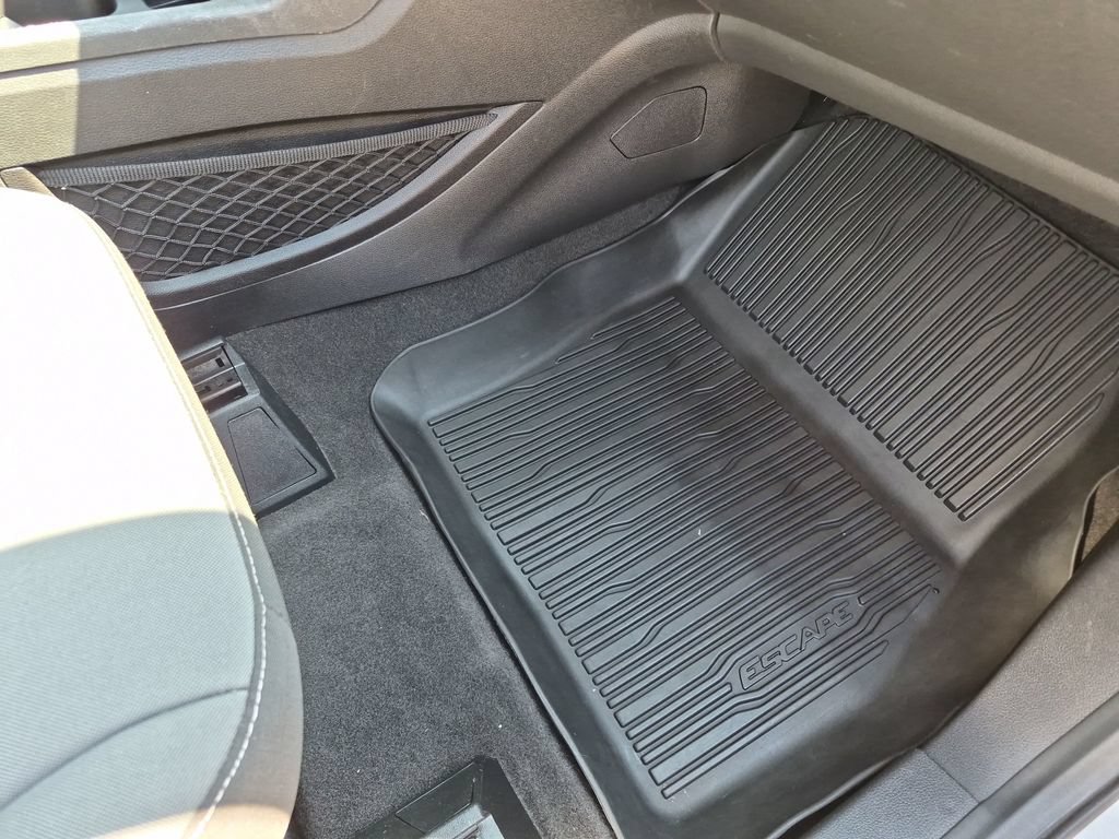 Used 2019 Ford Escape S FWD image 37