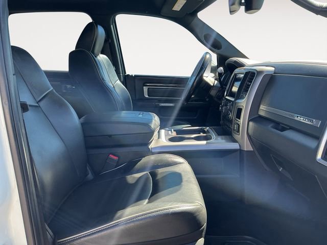 Used 2018 RAM 3500 Laramie Longhorn image 11