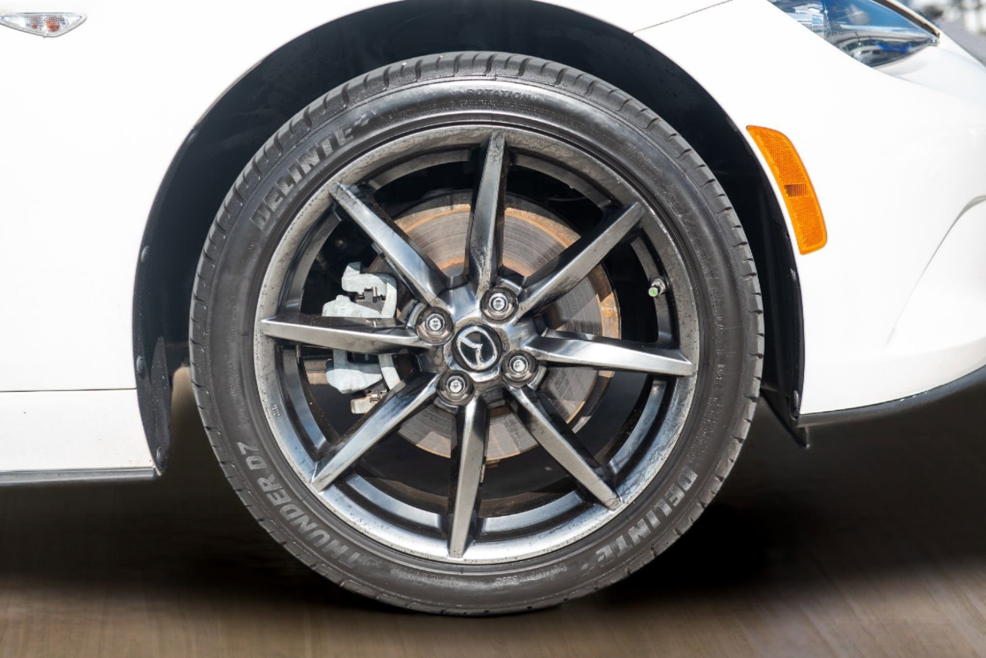 Used 2018 MAZDA MX-5 Miata RF Grand Touring image 24