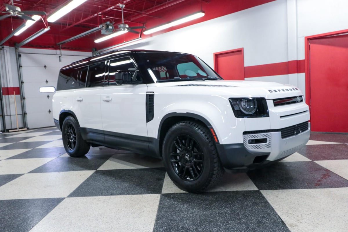 Used 2024 Land Rover Defender 130 S AWD/4WD image 2