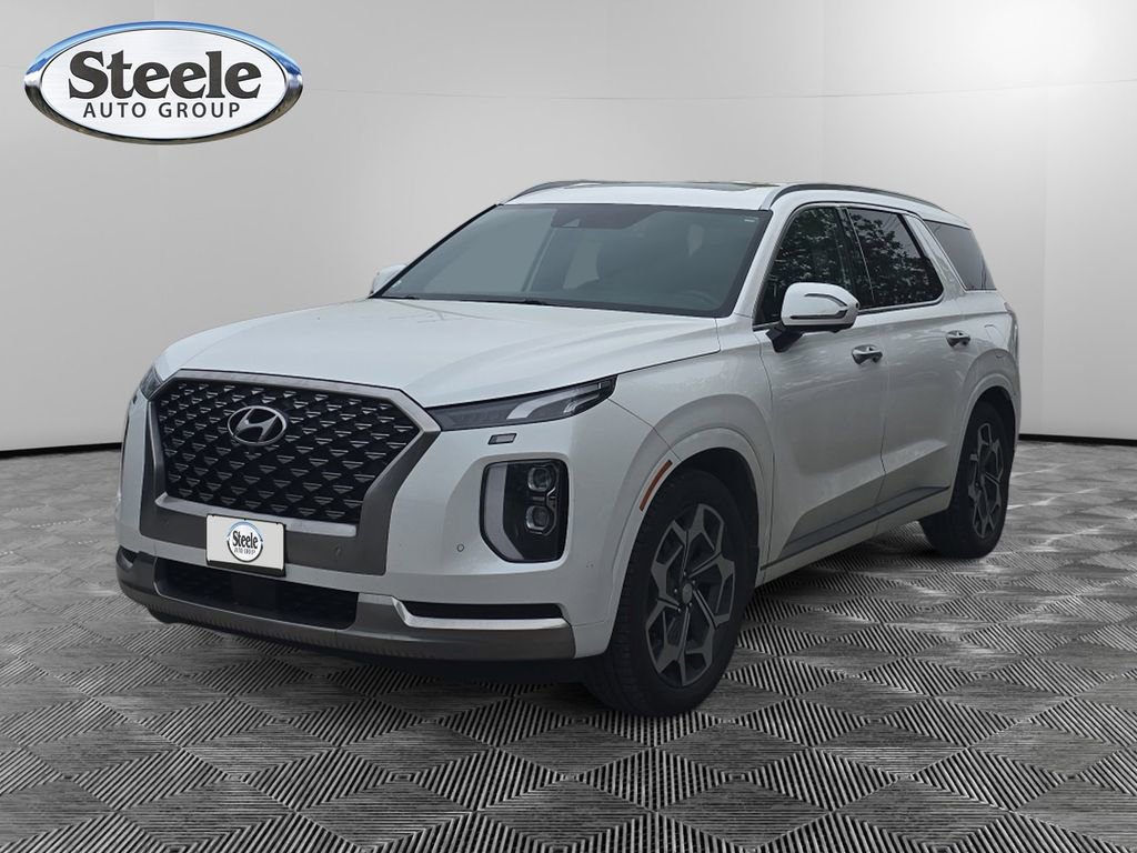 Used 2022 Hyundai Palisade Calligraphy w/ Winter Package FWD image 1