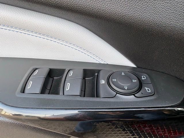 New 2026 Chevrolet Trax LT w/ Sunroof Package FWD image 21