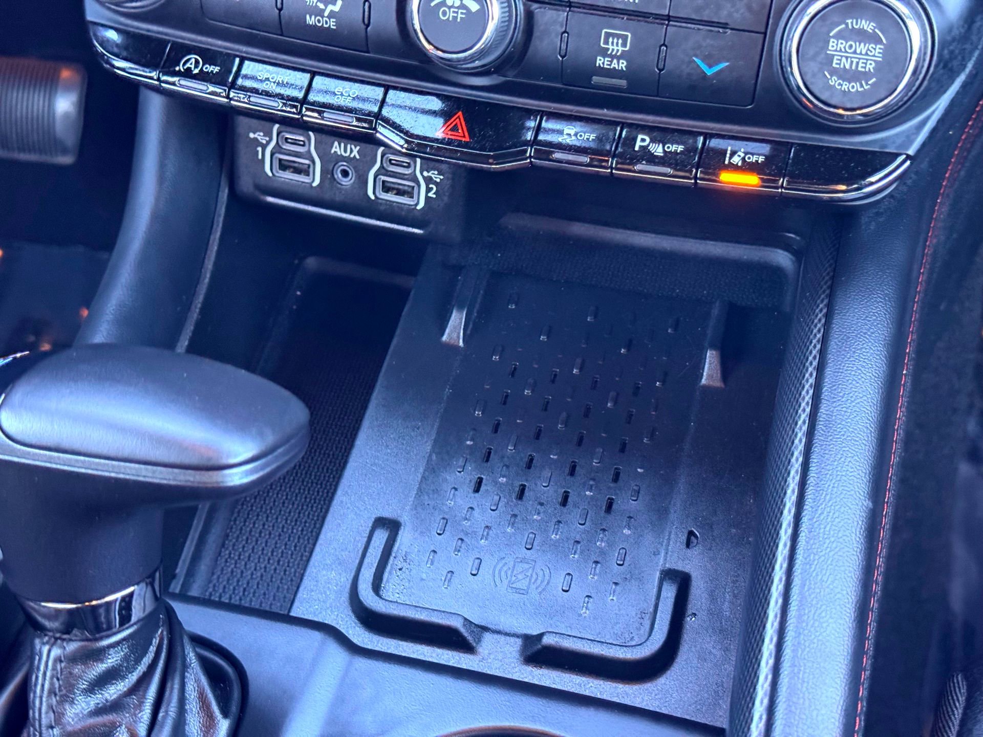 Used 2025 Dodge Durango GT image 30