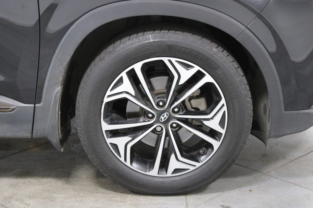 Used 2020 Hyundai Santa Fe Limited AWD/4WD image 12