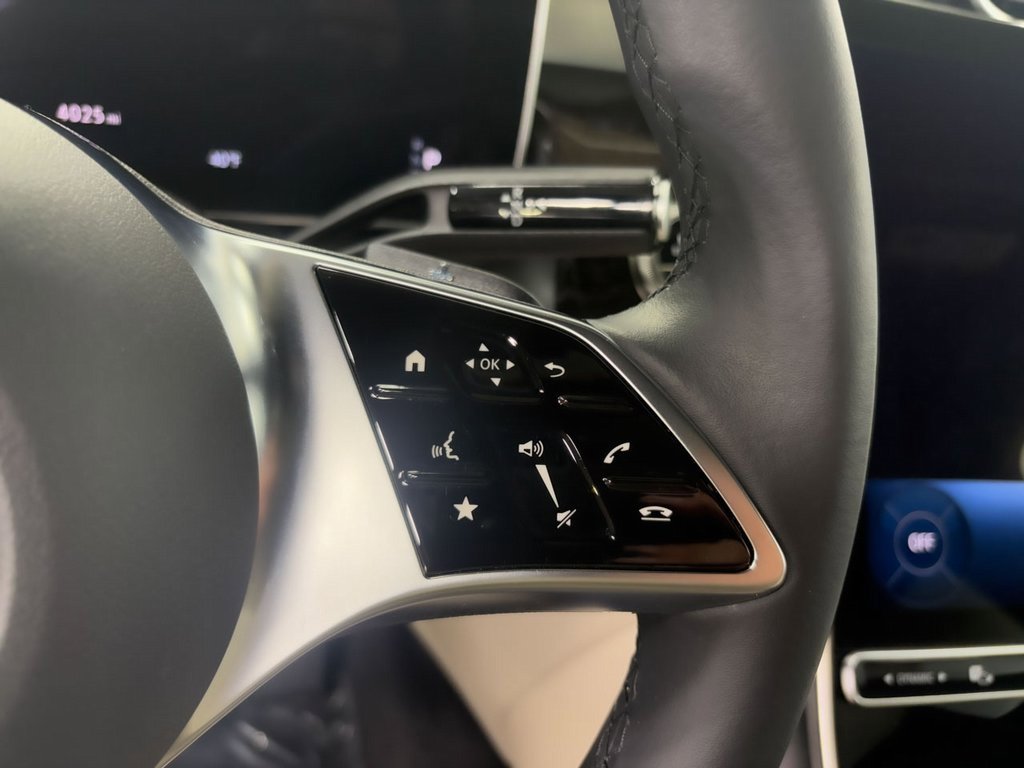 Certified 2025 Mercedes-Benz GLC 300 4MATIC image 13