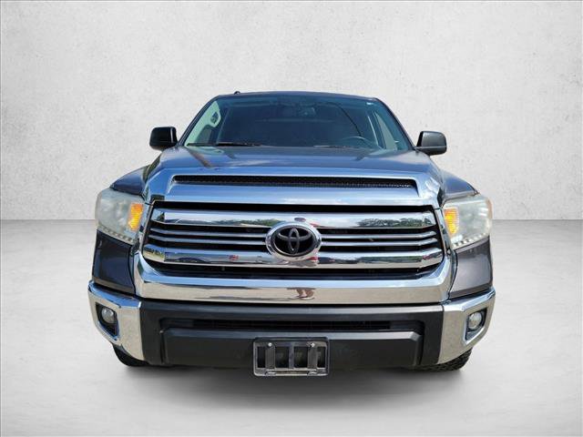 Used 2017 Toyota Tundra SR5 w/ SR5 Upgrade Package RWD video 2