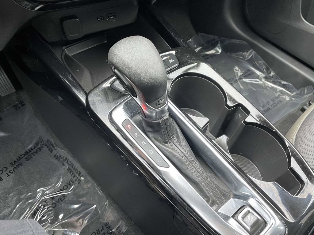 Used 2024 Chevrolet Trax ACTIV w/ Sunroof Package image 43